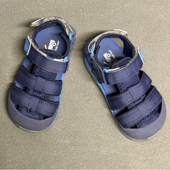See Kai Run Fisherman Sandals Kids Size 7 Navy Blue Excellent Closed Toe