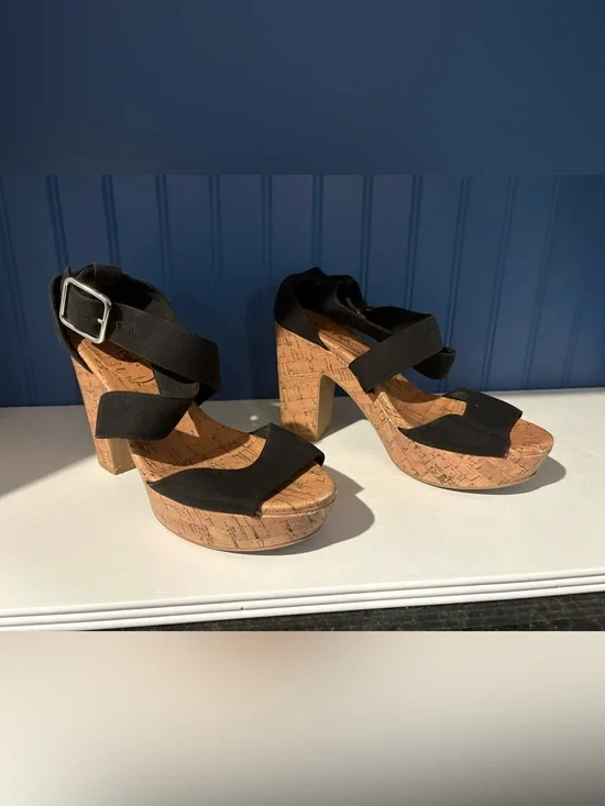 Kork-Ease Black Cork Platform Sandals with Crisscross Straps