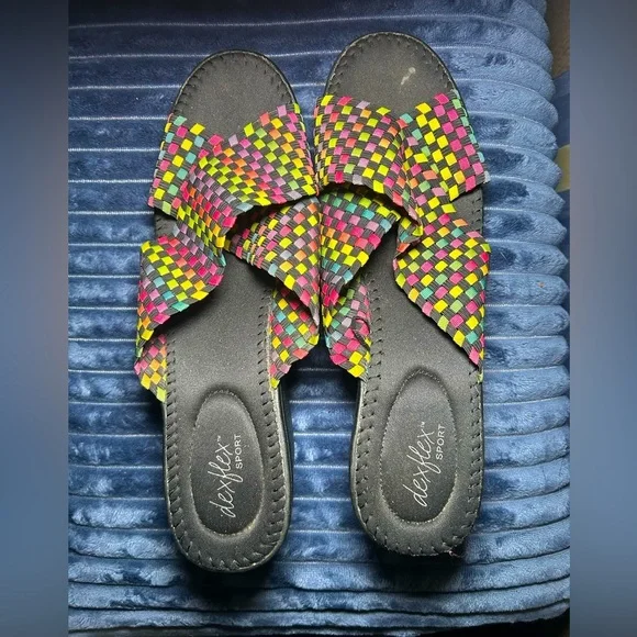 VTG DexFlex Payless  Y2K size 12 mesh Rainbow cross front platform sandals
