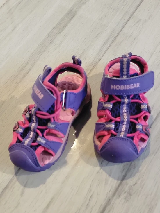 Hobibear Kids Purple & Pink Closed-Toe Sandals - Secure Fit