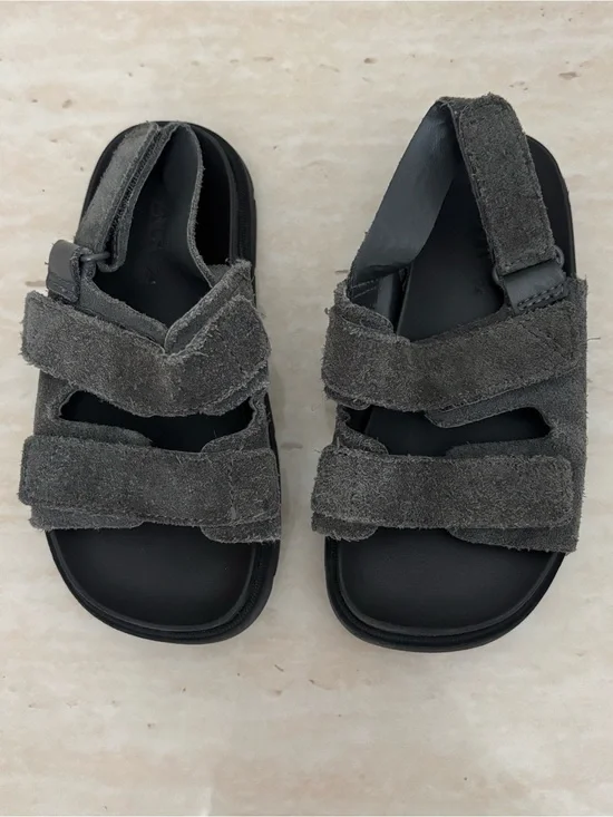 ZARA Kids Charcoal Gray Leather Strap Sandals Toddler Boy Girl