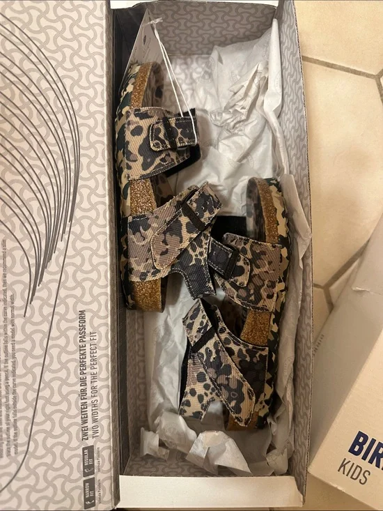 BIRKENSTOCK NEW YORK KIDS TEX, CAMO KHAKI SIZE C8
