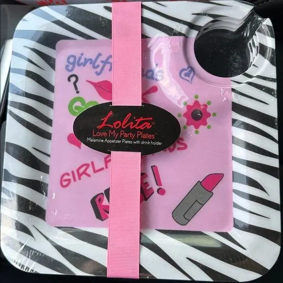 NEW Lolita 8” melamine girlfriends party plates with drink holders