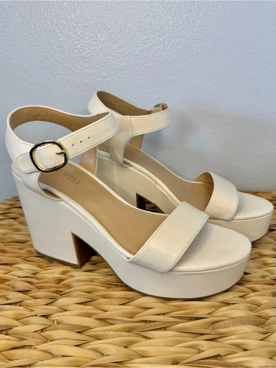 Nine West Platform Ankle Strap Wedge Sandal Heels in White, Size 10