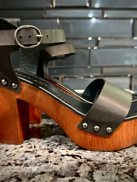 Madden Girl Black Leather Platform Clogs with Wood-Tone Heel