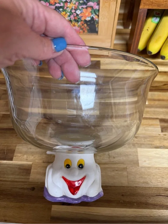 Adorable glass & ceramic ghost pedestal Halloween treat bowl candy