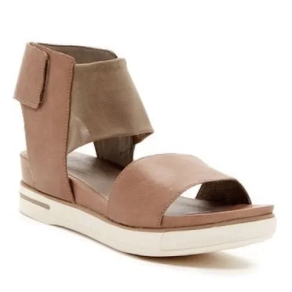 Eileen Fisher Spree Taupe Leather Ankle Strap Sandal 9.5