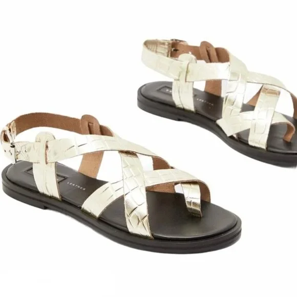 TOPSHOP Paige Sandal Embossed Leather Toe Loop 37 new