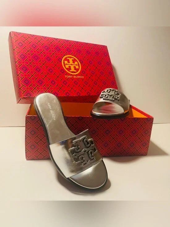 TORY BURCH DOUBLE T SPORT SLIDE LOGO METALLIC SILVER LEATHER SZ US-5 New In Box