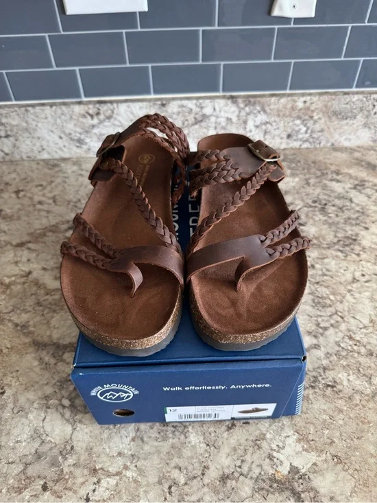 White Mountain Brown Braided Toe-Loop Women’s Sandals