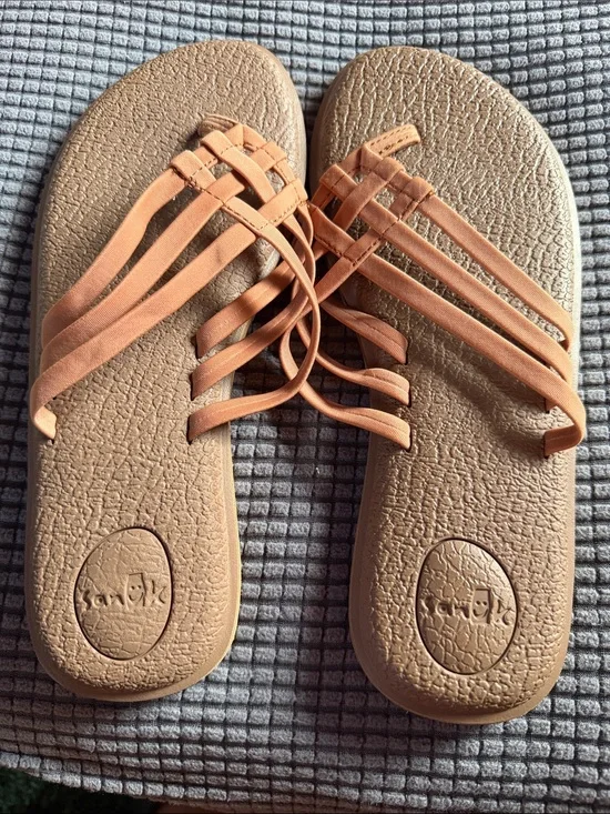 Sanuk Peach Multi-Strap Slide Sandals