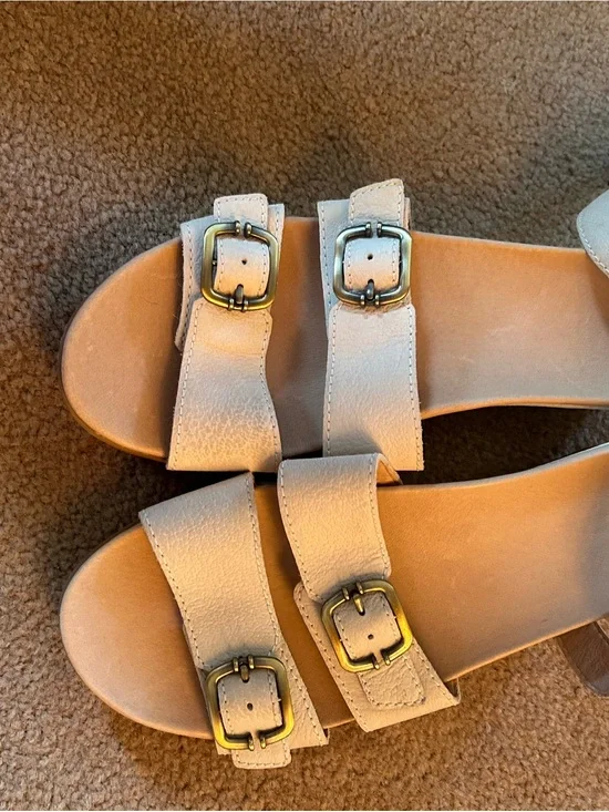 Women's Double Buckle Slide Sandals in Light Beige