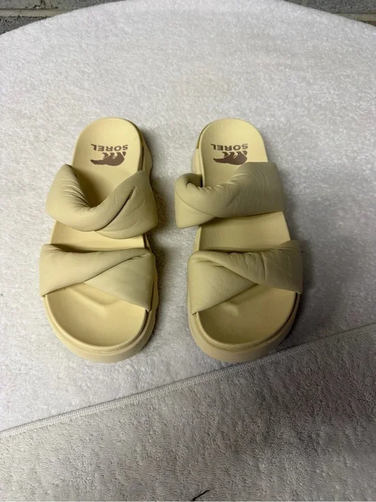 Sorel Women's cream vibe  Twist-Strap Slide Sandals size 8