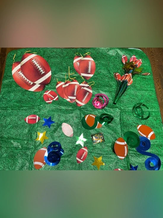 Football Themed Party Decorations - Green and Brown, 22 pieces