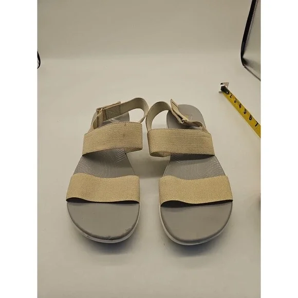Clarks Women's Arla Jacory Wedge Sandal Gold Straps 9.5