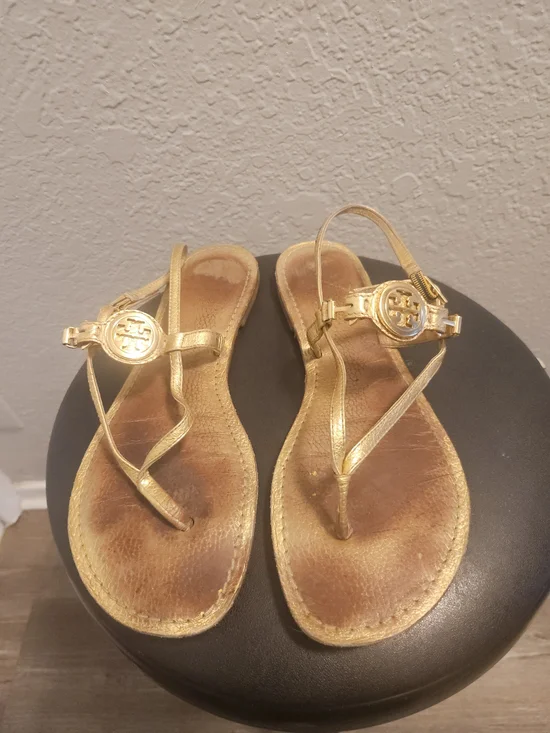Tory Burch Ali Gold Metallic Tumbled Leather Thong Sandals