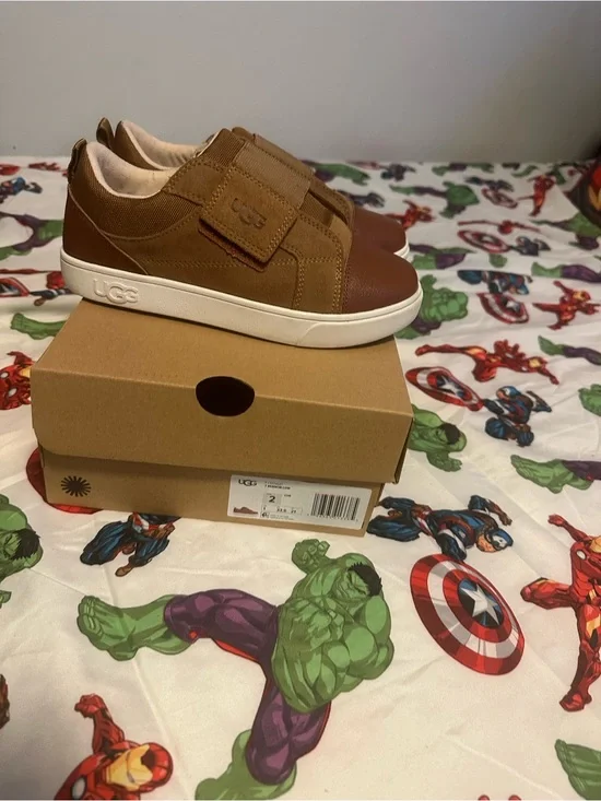 UGG Kids Chestnut Brown Leather & Suede Hook-and-Loop Sneakers