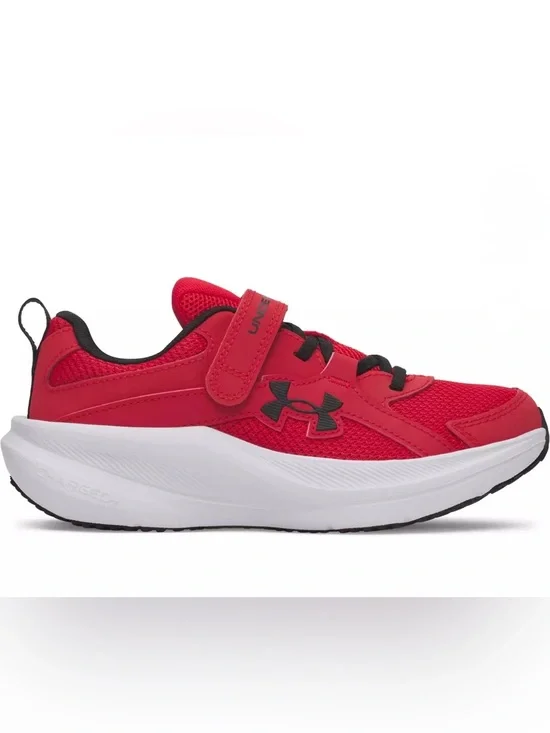 Under Armour Sneakers