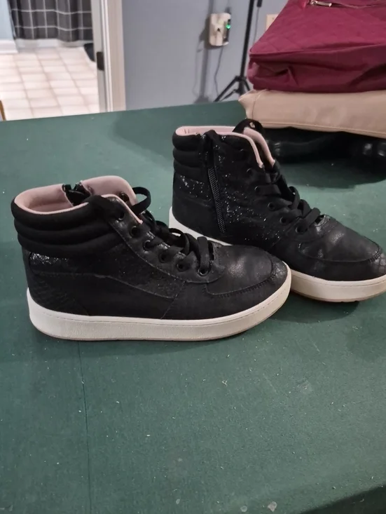 art class Black High-Top Kids Sneakers with White Sole
