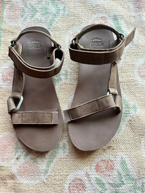 Teva Brown Leather Adjustable Strap Sandals