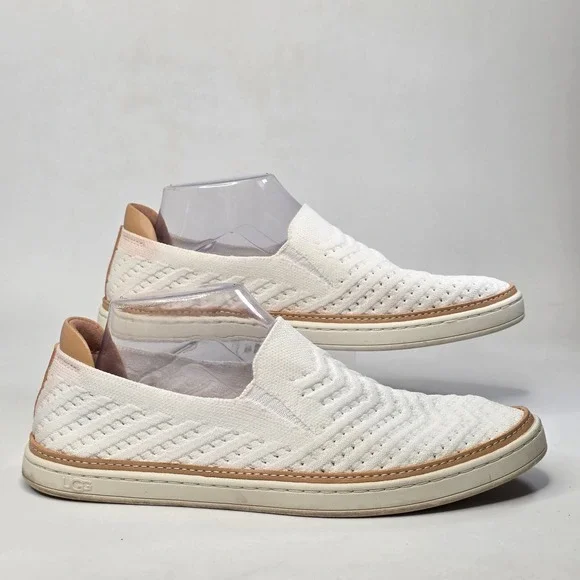 UGG Sammy Chevron Sneakers Women's 9 White Knit Slip-On Casual Breathable Shoes