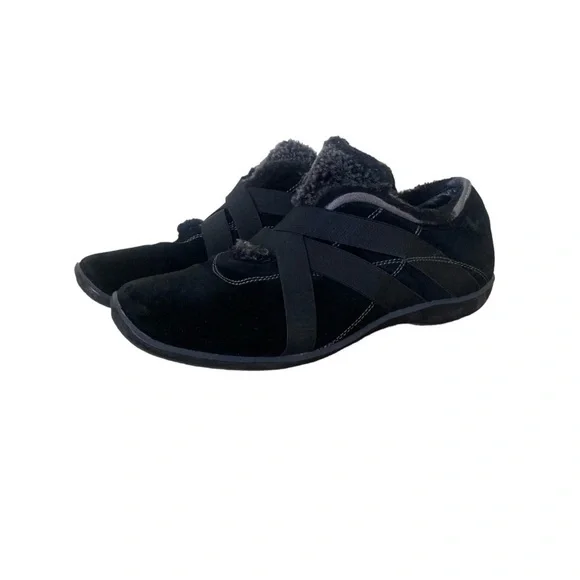 Stuart Weitzman Women's👩🏻Black Suede Fur Lined Slip On Sneakers👟Sz