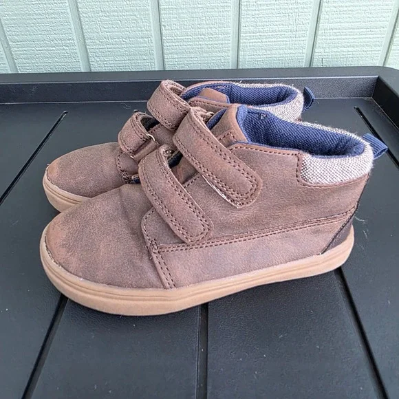 Cat & Jack Kids Brown Faux Leather Mid Top Hook and Loop Sneakers 10