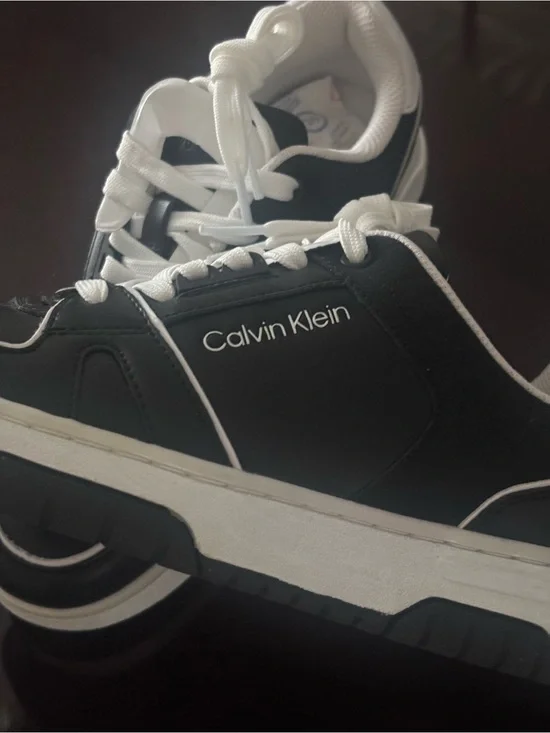 Calvin Klein Black and White Women's Low-Top  Sneakers NWOB