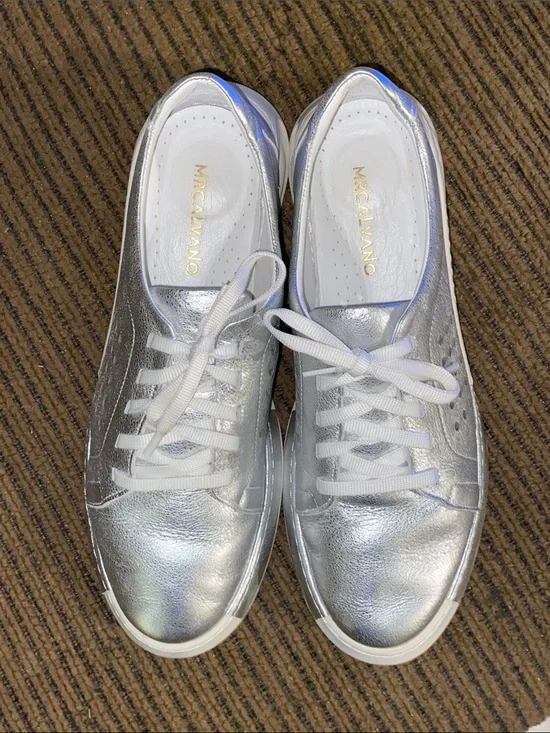MrCalvano EUC Laguna Beach Silver Leather Comfort Shoes