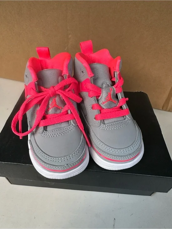 Jordan Kids Grey Sneakers with Neon Pink Accents