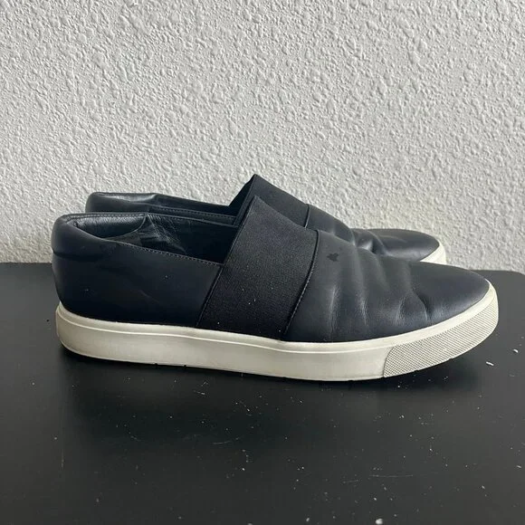 Vince Women's Fairfax Slip-On Black and White Sneakers Size 9.5