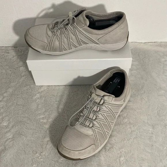 Dansko Honor Gray Suede & Mesh Sneakers Size 40 EU (US Women’s 9.5-10)