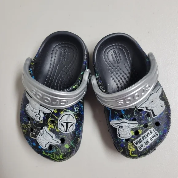 CROCS The Mandalorian The Child Toddler Size C4.