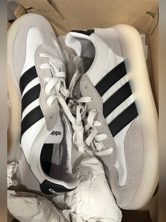 adidas Women’s White & Black Retro Runner Sneakers