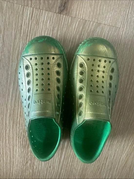 Native Kids Metallic Green Slip-On Water Shoes