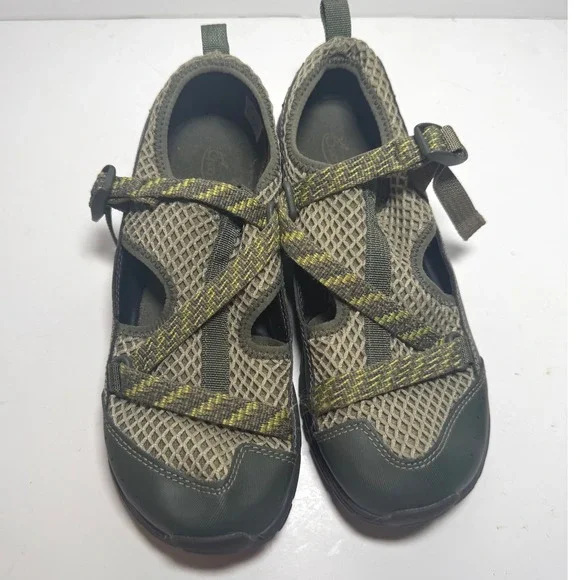 Chaco Outcross Kids Junior Water Shoes Olive Green Mesh Hiking Sandals Size 5