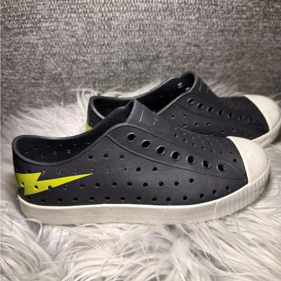 Native Kids Black Water Shoes with Neon Yellow Accent