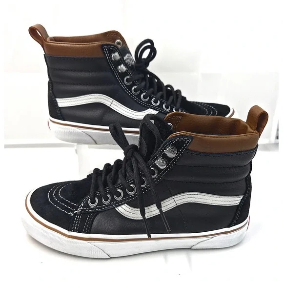 Vans Sk8-Hi MTE Black Leather Suede High Top Sneakers Brown Trim Faux Fur Lining
