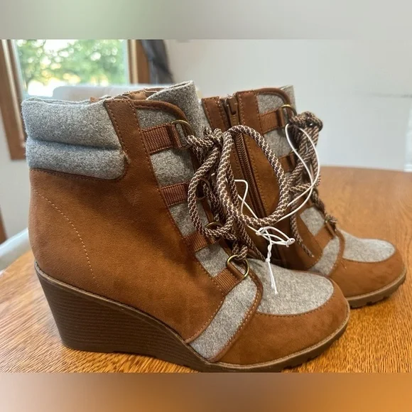 Falls Creek Brown and Gray Candace Women's Wedge Boots size 10 new!