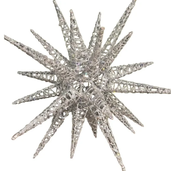 PIER 1 Oversized Large Mettalic Silver Sequin Sparkle Starburst Home Decor.