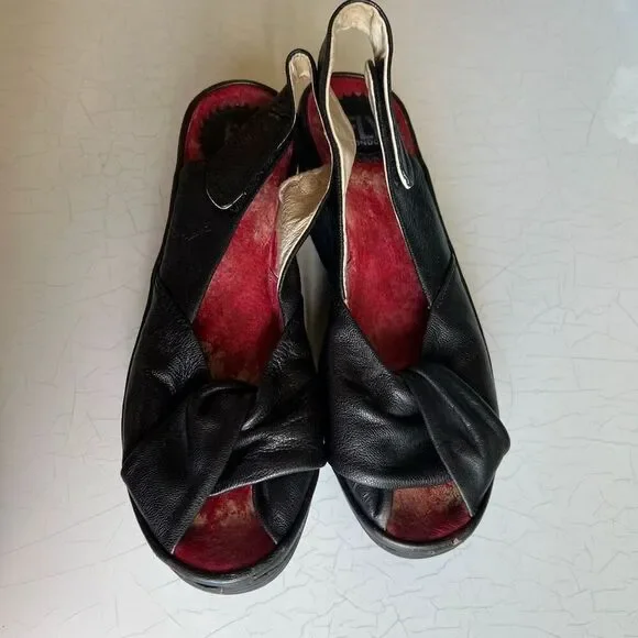 Fly London Yakin Ankle Strap Wedge Sandals 39 Black Leather Peep Toe Comfort