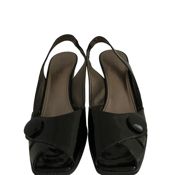 Chic Black Patent Slingback Wedges