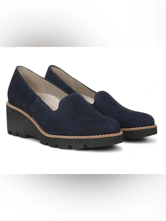 Vionic‎ Willa Wedge Loafers in Navy Blue Suede Women's Size 7M New In Box
