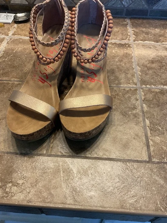 Rose gold wedge sandals with beaded ankle