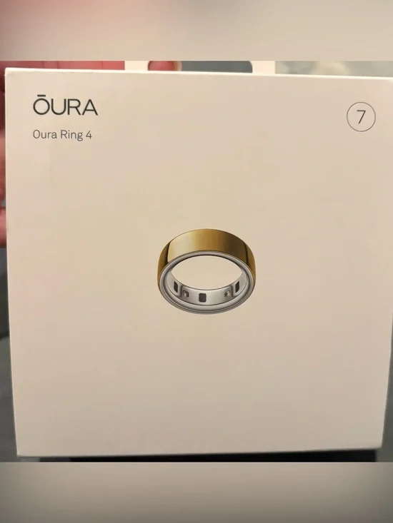 Oura Gold Smart Ring 4 by Oura size 7