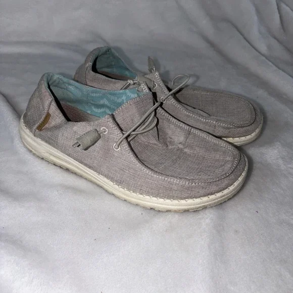 Hey Dude Women's‎ Wendy L Linen Gray teal/green patterned lining 8 Flex Fold EUC