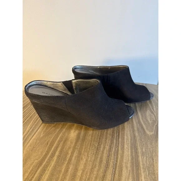 Bandolino Blanche‎ Nora Wedge Sandals Women 8 Black Suede Croc Heel Peep Toe New