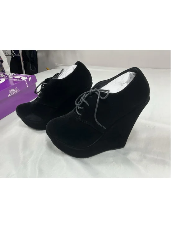 Womans New Forever Trendy Lace Up Platform Wedge Bootie Size 8 Black