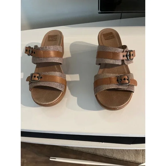 Dansko Women 41 Tan Leather Snakeskin Buckle Slide Wedge Sandals‎ 10.5