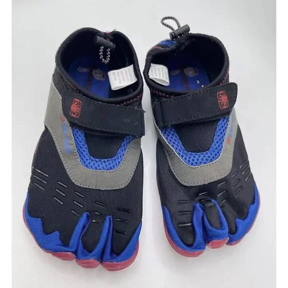 Body Glove 3T Barefoot Cinch Red Blue Black‎ Water Sport Shoes Boys 4